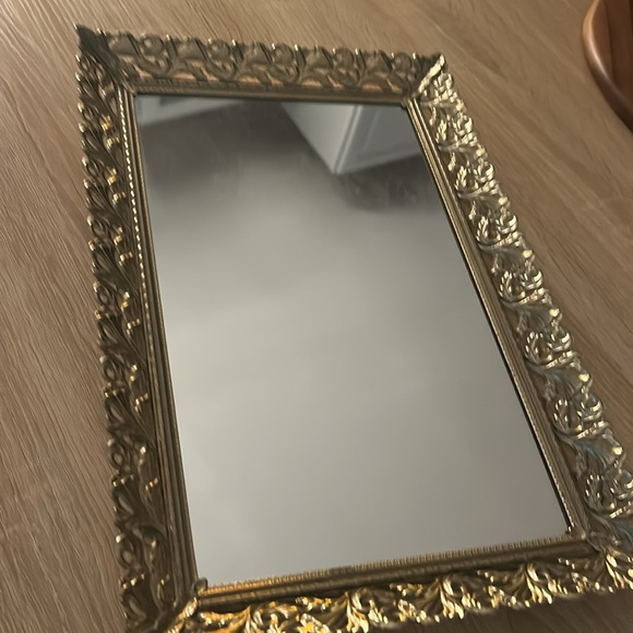 Ornate Gold Vanity Tray - Picture 2 of 4